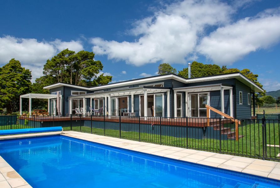 Lockwood Design and Build Exterior and Pool View