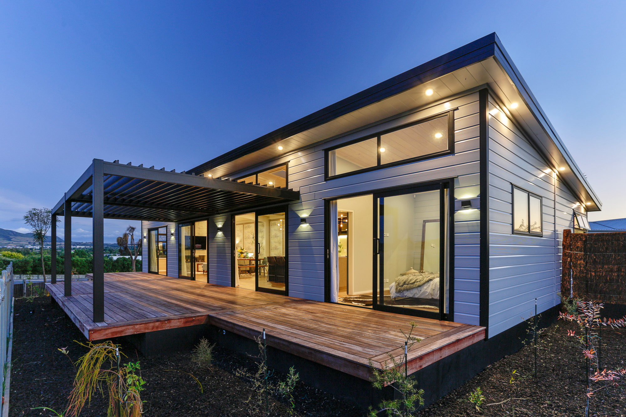 Lockwood Taupo Show Home with dark corner profiles