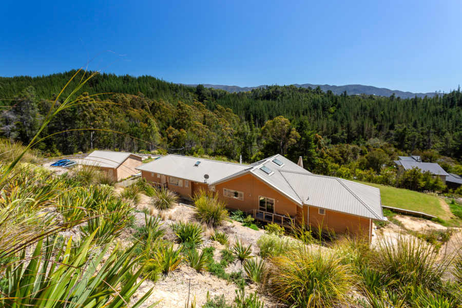 Design and Build in Kaiteriteri image 1