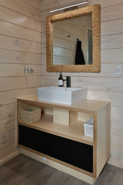 Customised solution for a stylish and modern holiday home image 9