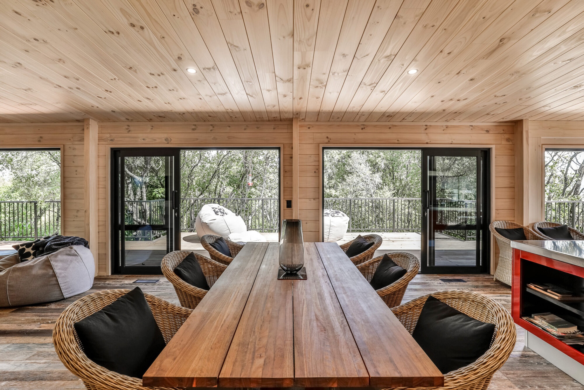 Natural indoor-outdoor flow