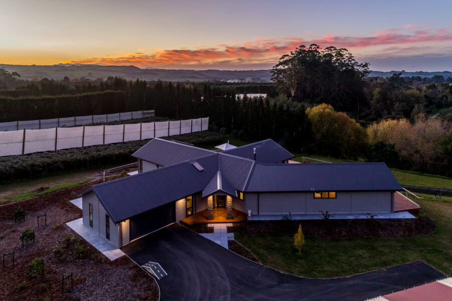 Beautiful Lockwood Home with views