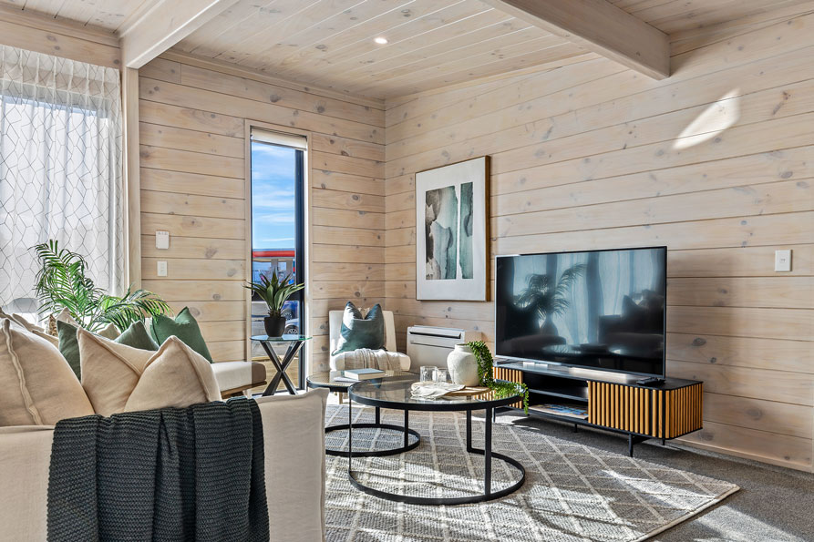 Vacationer Show Home image 8