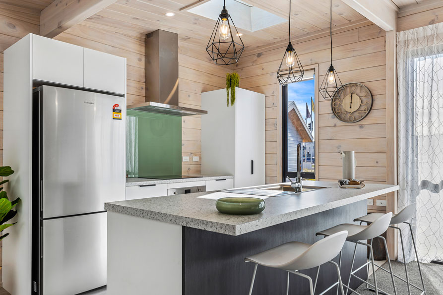 Vacationer Show Home image 2