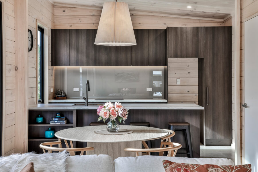 Ember Show Home image 4